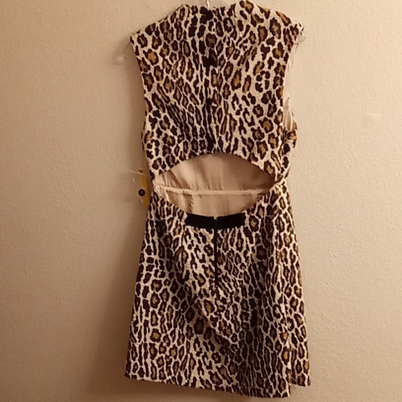 NEW Alice Olivia Boho Contemporary Size 10 Leopard Print Cream-Brown Colors B26 - Picture 2 of 16